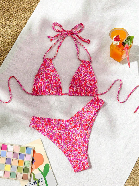 Bikini rosado de flores de triangulo