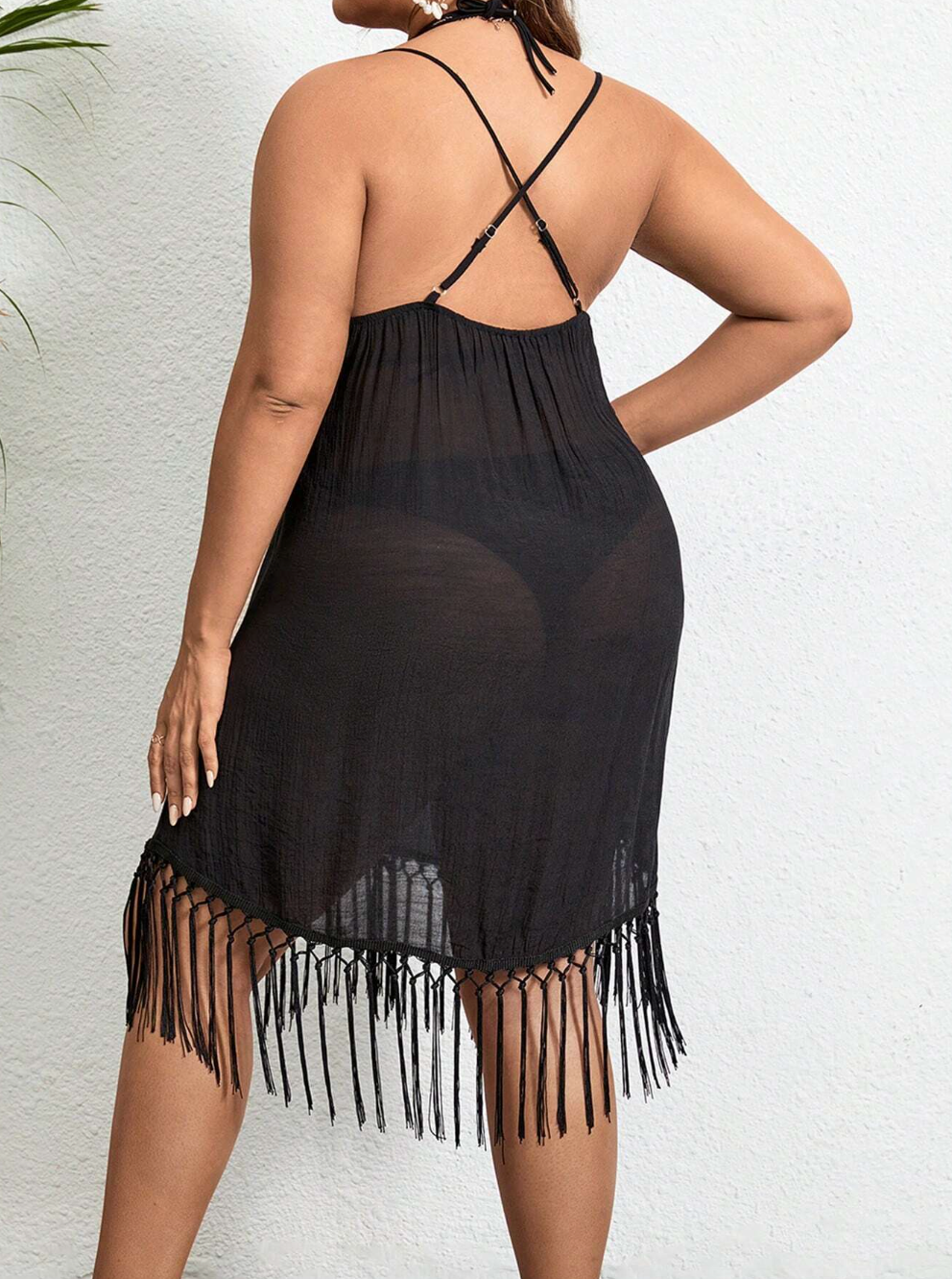 Salida negra con flecos