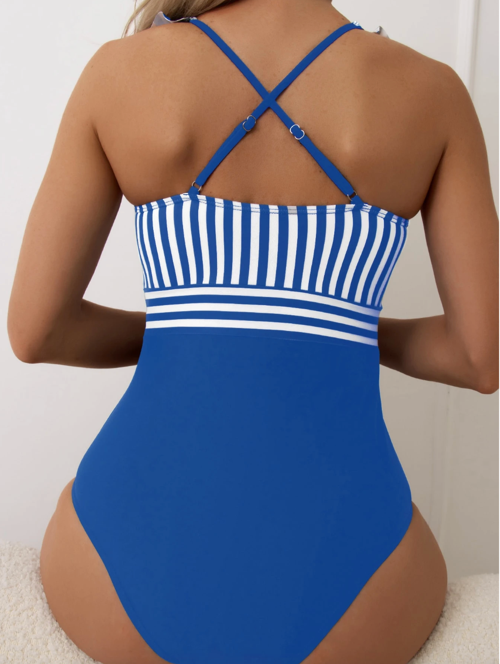 Calzoneta azul con top de rayas