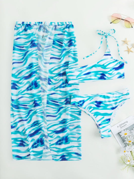 Set de bikini de un hombro celeste con falda