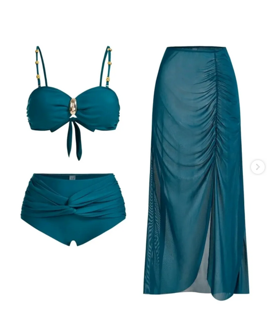 Set de bikini aqua tipo short con falda