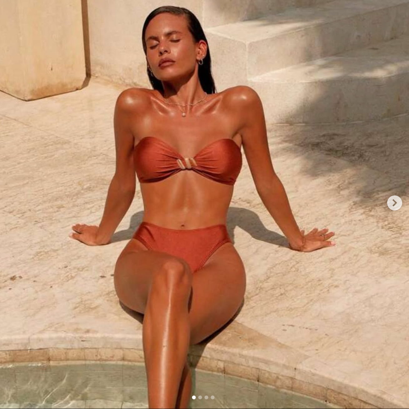 Bikini anaranjado brillante