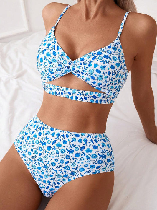 Bikini celeste cintura alta de flores con top con apertura