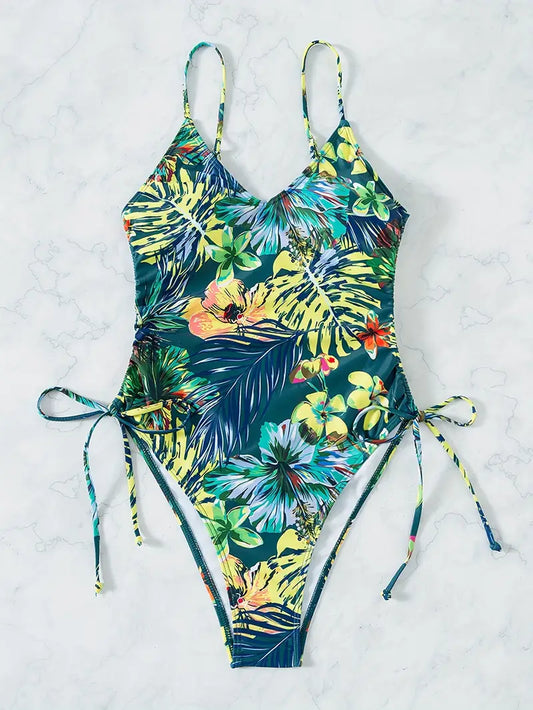 Calzoneta aqua con flores tropicales